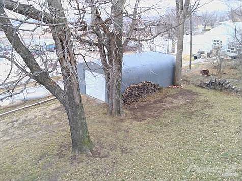 Outside storage building