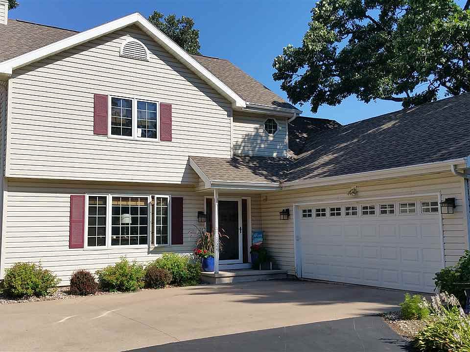 1st image of 2924 Oakwood Ln