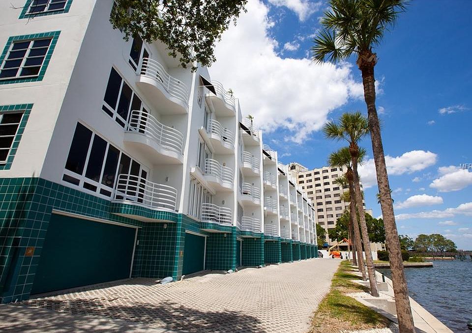 1st image of 4950 Bayshore Blvd APT 16