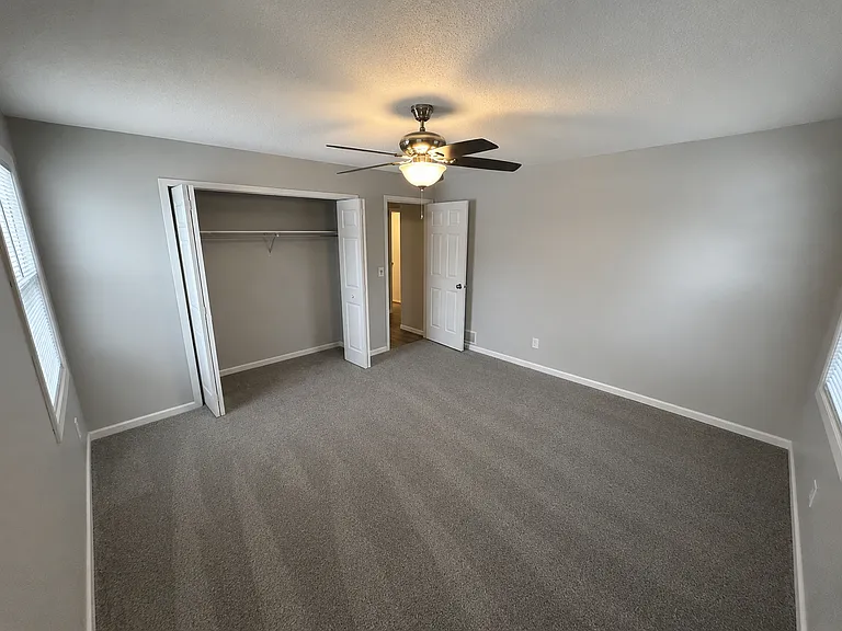 12421 Tyler St NE — Photo 8