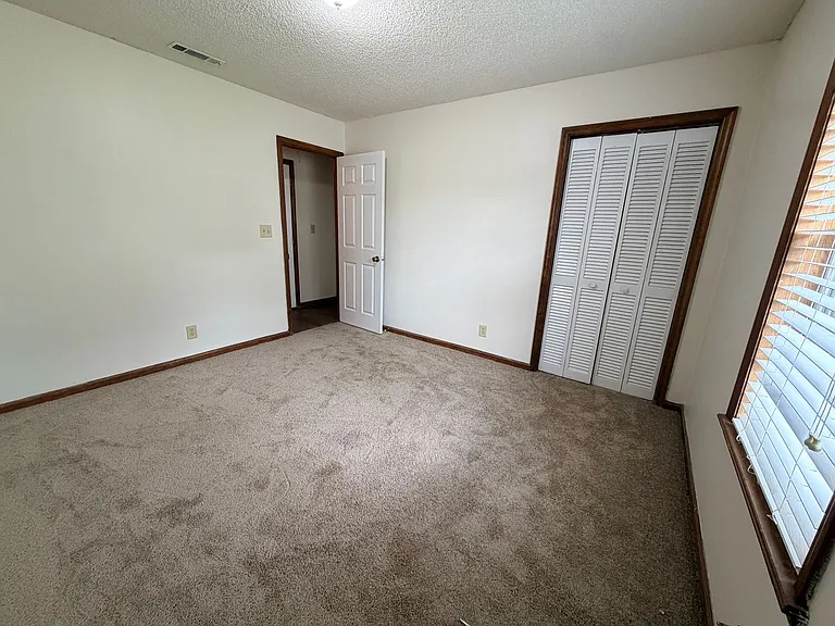 2848 Willow Wood Cir — Photo 21