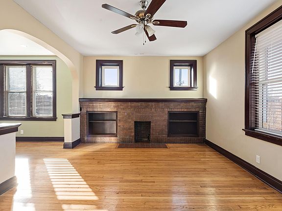 5th image of 4370 Swan Ave Floor 2
