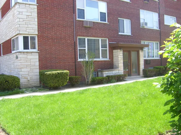 7209 Division St APT A1, River Forest, IL 60305
