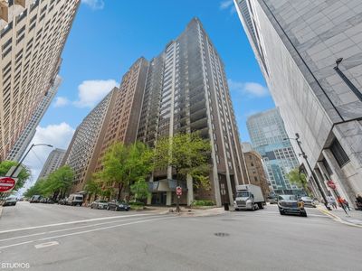 201 E Chestnut St APT 14E, Chicago, IL, 60611