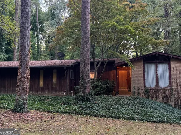 4560 Lanark Dr SW, Atlanta, GA 30331