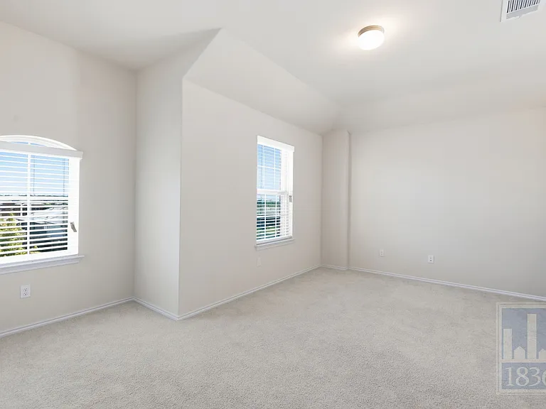 729 Manzano Ln #T3 — Photo 17