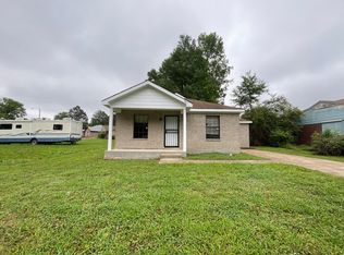 3812 Black Forest Dr, Memphis, TN 38128