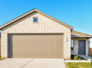 1723 Crossbill St, Forney, TX 75126