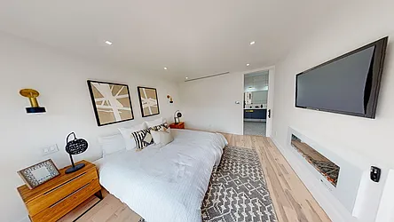 Sold by Platt New York