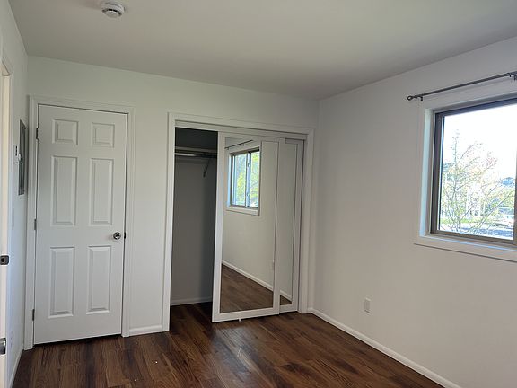 5th image of 1417 Stoddard St #1
