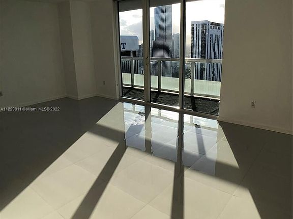 5th image of 50 Biscayne Blvd APT 3709