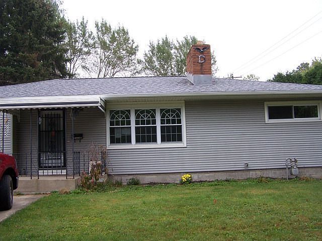 1st image of 1390 Carole Dr