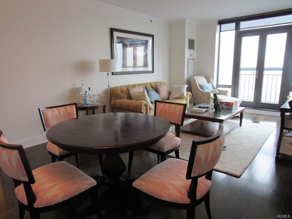 1st image of 10 City Pl APT 21G