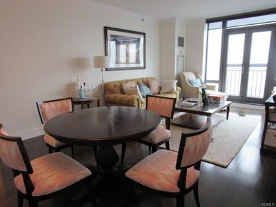 10 City Pl APT 21G, White Plains, NY, 10601