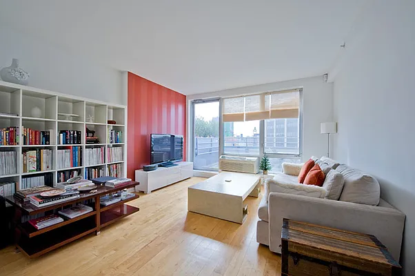 Rented by CORE | media 25