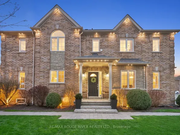 1 Swansea St, Whitby, ON L1P 0A6