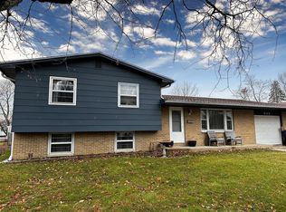 503 Ball Ave, Dekalb, IL 60115