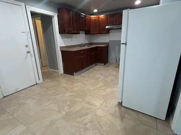 55 N 18th St #2, East Orange, NJ 07017