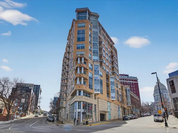 125 North Hamilton Street #601, Madison, WI 53703