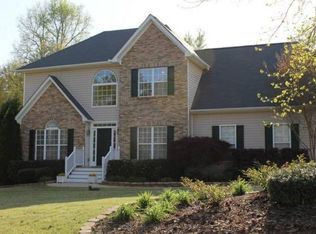 220 Perry Creek Dr, Fayetteville, GA