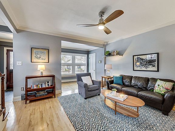 4th image of 4140 Forest Ave