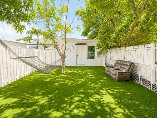 712 Nottingham Blvd #1, West Palm Beach, FL 33405