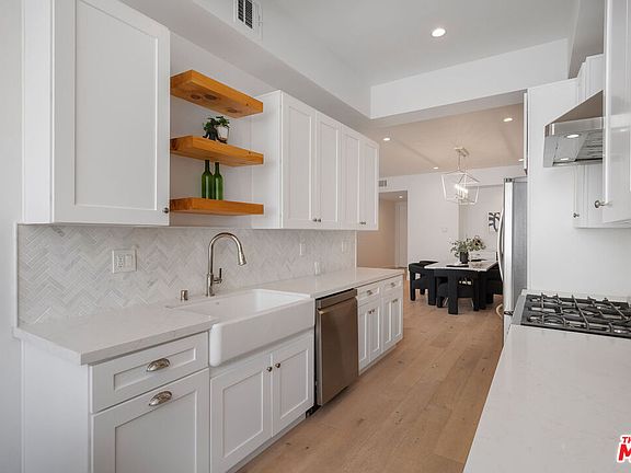 5th image of 11628 Montana Ave APT 201