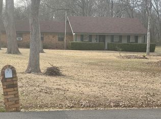 113 Oaklawn Dr, Bossier City, LA 71112