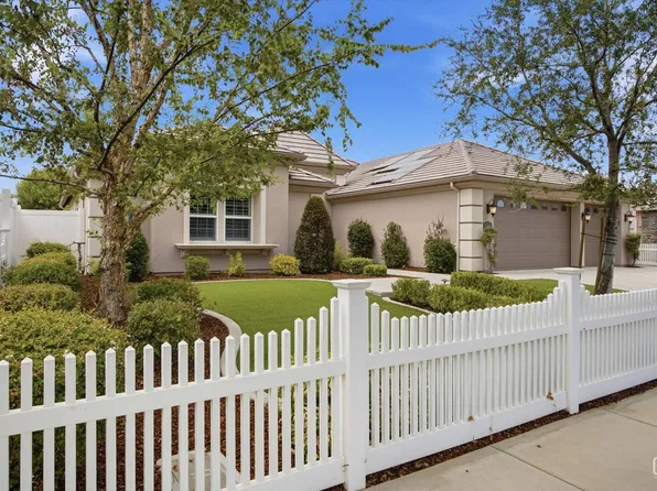 2909 Mandalay Pl, Bakersfield, CA 93311