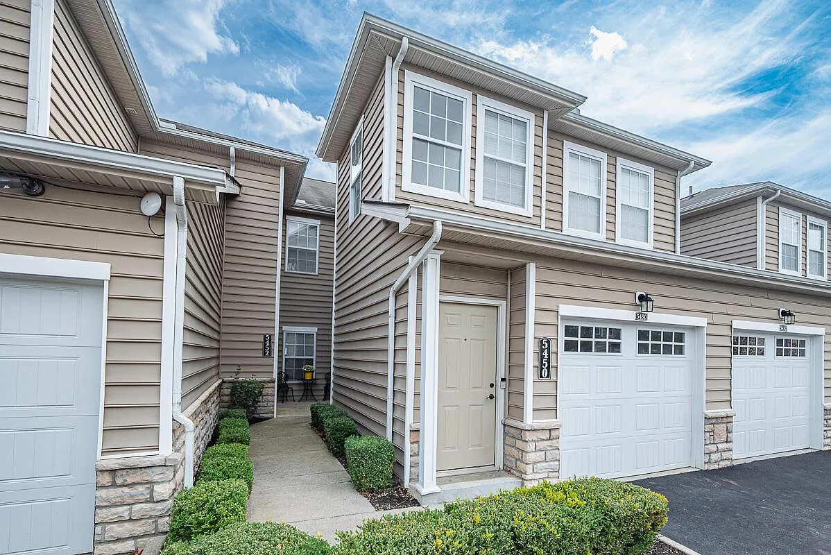 5450 Nottinghamshire Ln photo 1