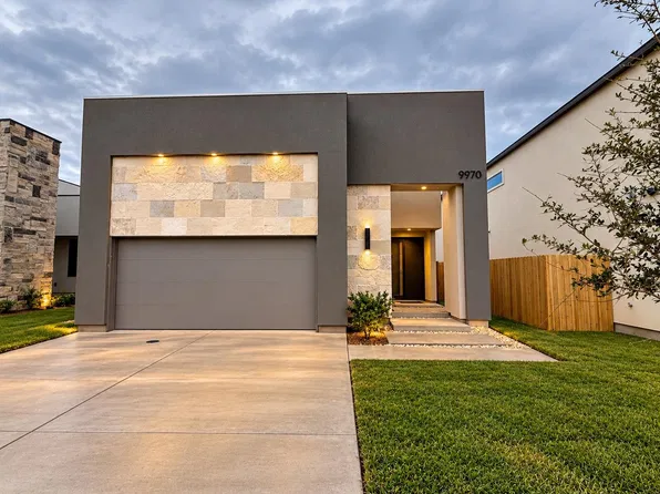 9970 Grotto Dr, Laredo, TX 78045