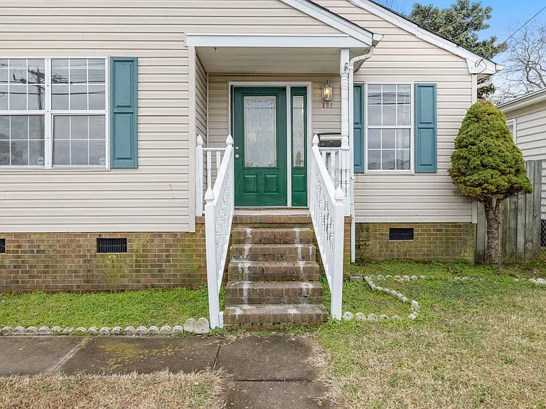 141 A View Ave — Photo 3