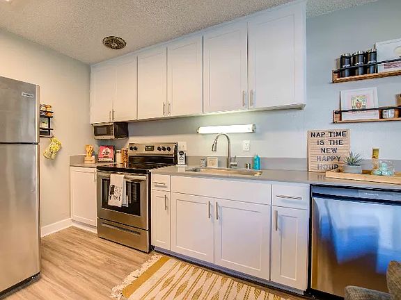 2nd image of 6672 Abrego Rd #1