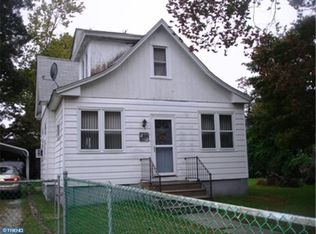 210 S Clinton Ave, Maple Shade, NJ 08052