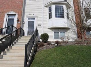 5504 Elm Grove Ct, New Hope, MN 55428