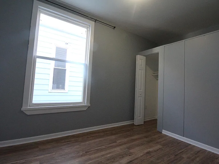 2927 N Lawndale Ave #1 — Photo 7