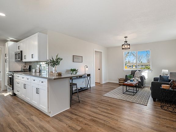 5th image of 11234 Flatiron Dr #1