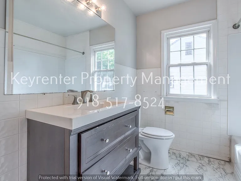 729 N Florence Pl — Photo 27