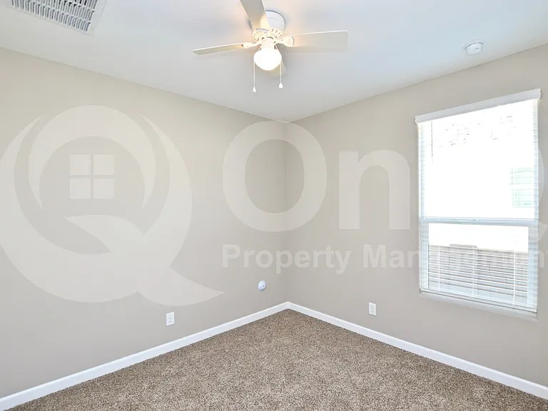 8502 W Millerton Way — Photo 14