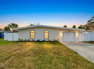 2452 Baywood Dr E, Dunedin, FL 34698