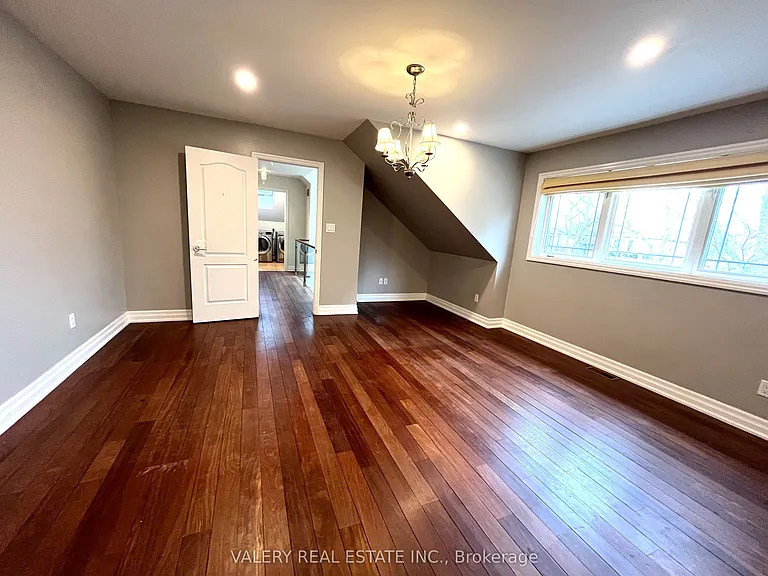 32 Belvedere Dr — Photo 27