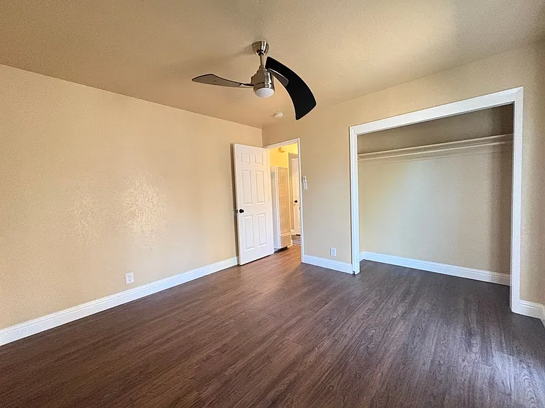 1707 W Swain Rd #3 — Photo 12
