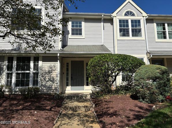276 Sugar Maple Ct