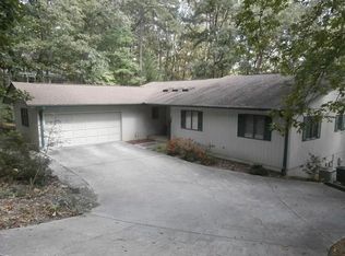 3 Lookout Ln, Salem, SC 29676