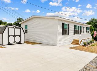 400 Center Manor Dr LOT F5, Monaca, PA 15061