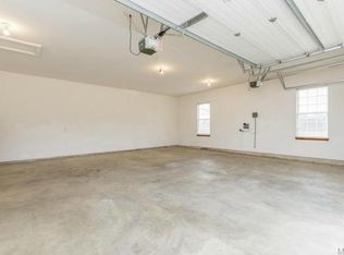 29 Raven Ct, Wentzville, MO 63385