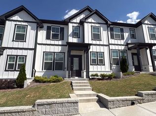 145 Star Ct, Pendergrass, GA 30567