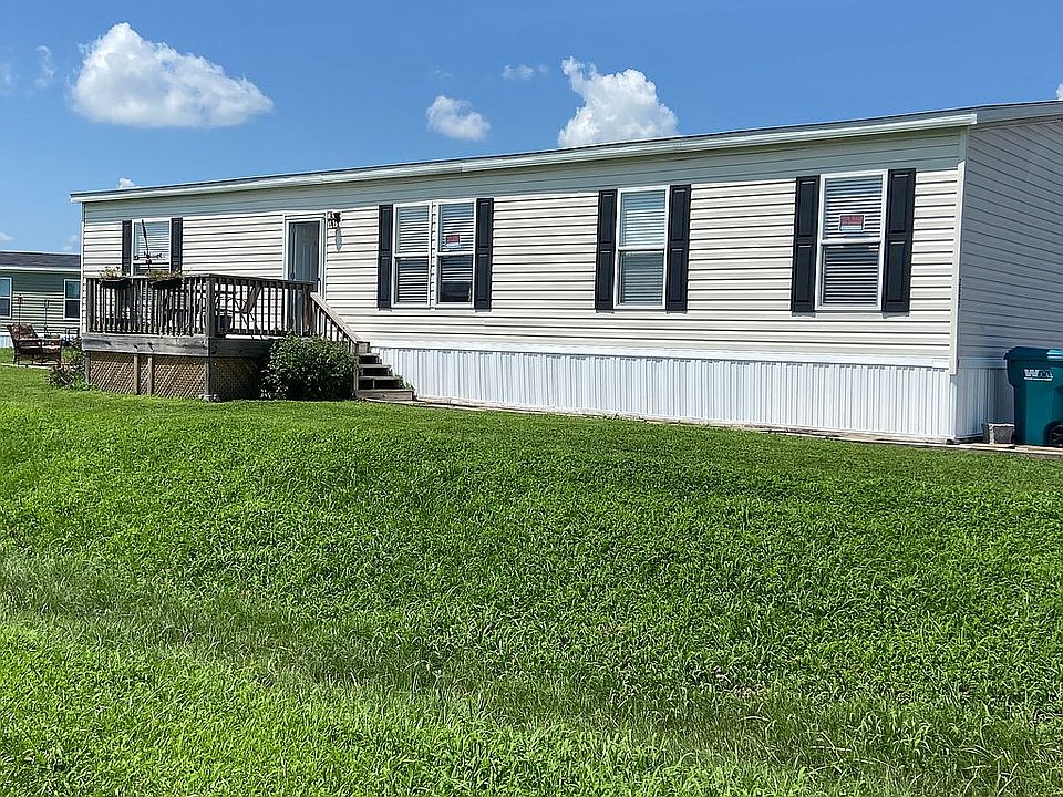 1st image of 2647 Saw Grass Dr