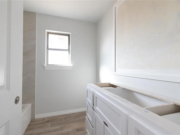 3805 Lleyton Dr — Photo 10