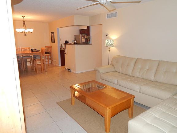 3rd image of 9810 Pineapple Tree Dr APT 106